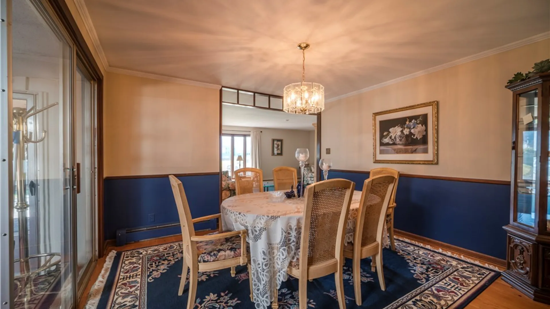 Property at 110 Bellshire Lane, Syracuse, NY 13208 21