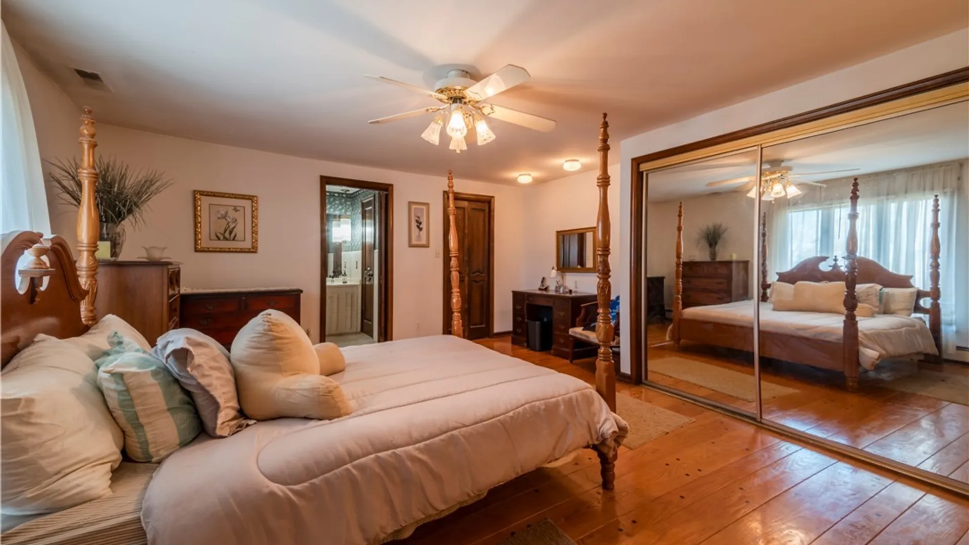 Property at 110 Bellshire Lane, Syracuse, NY 13208 23