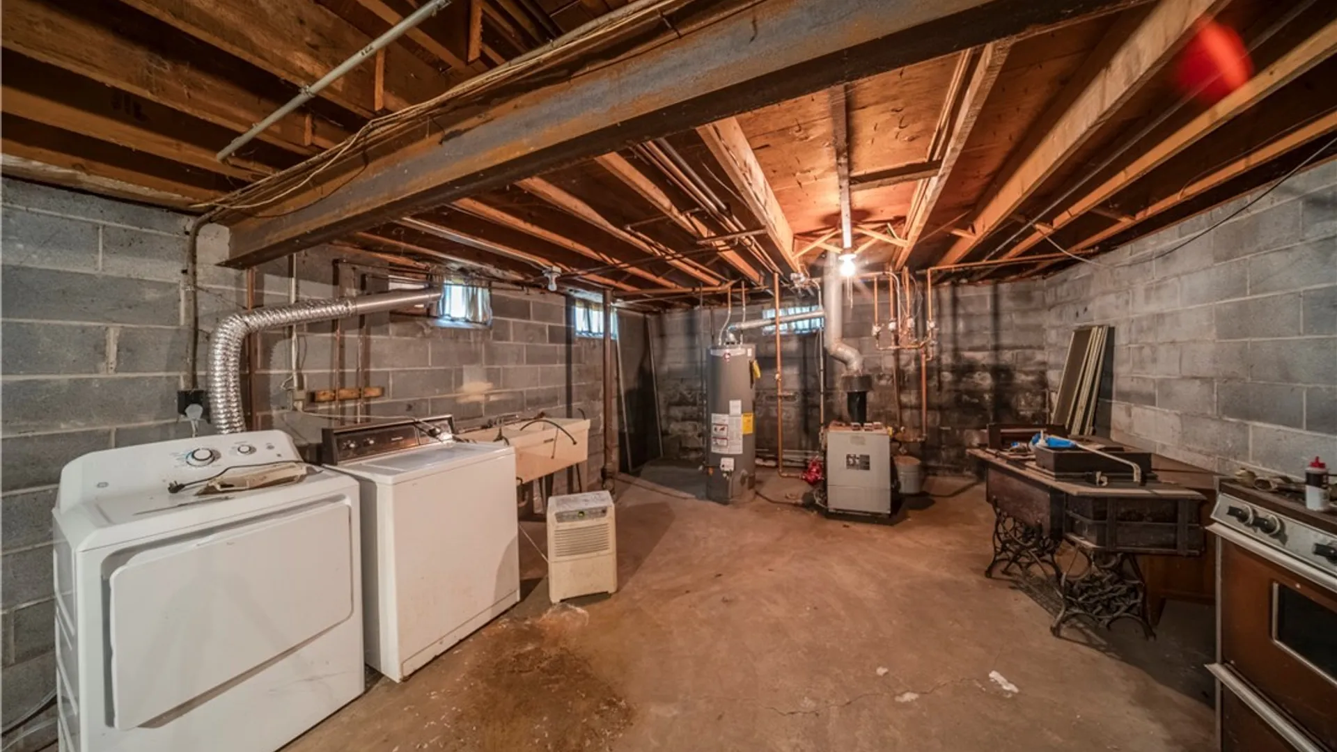 Property at 110 Bellshire Lane, Syracuse, NY 13208 36