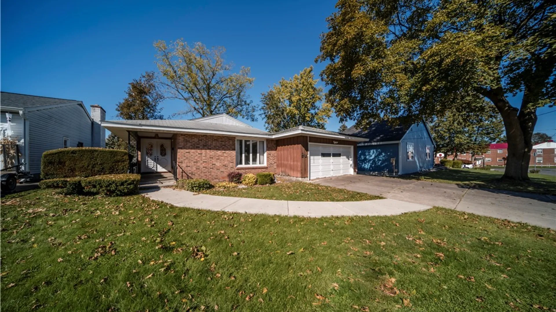 Property at 110 Bellshire Lane, Syracuse, NY 13208 42