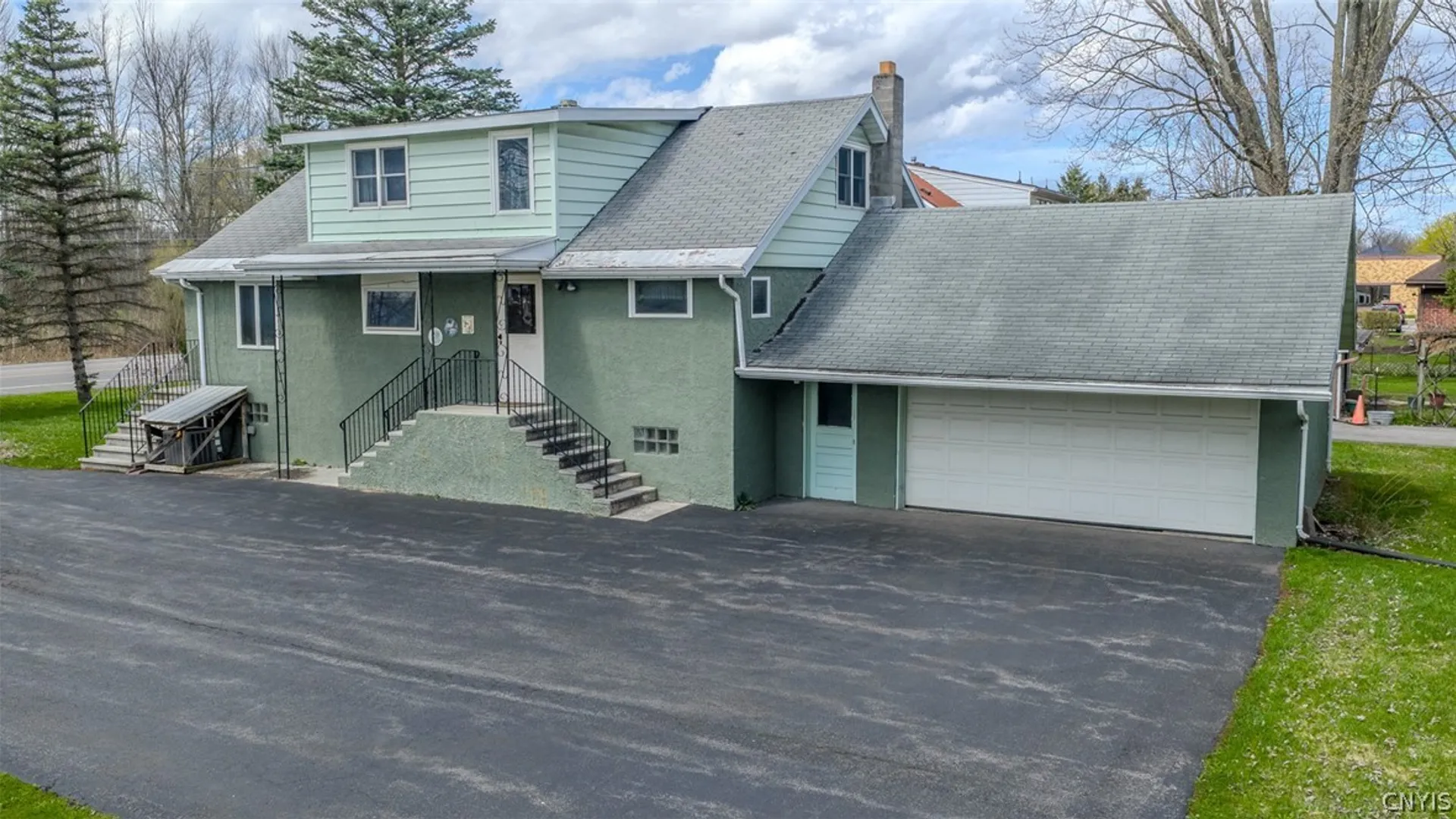 Property at 6286 Fly Road, DeWitt, NY 13057 3