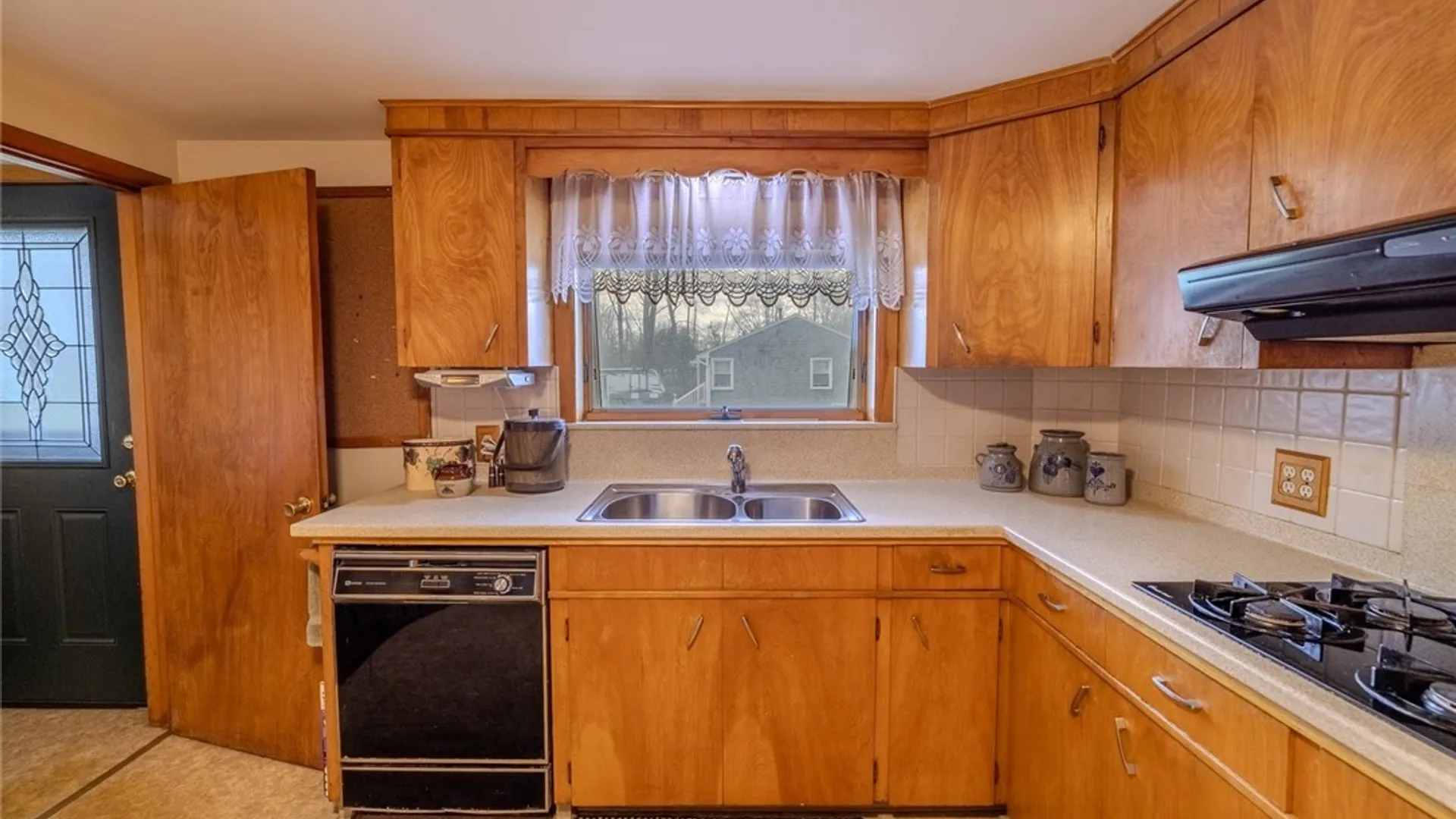 Property at 6286 Fly Road, DeWitt, NY 13057 6