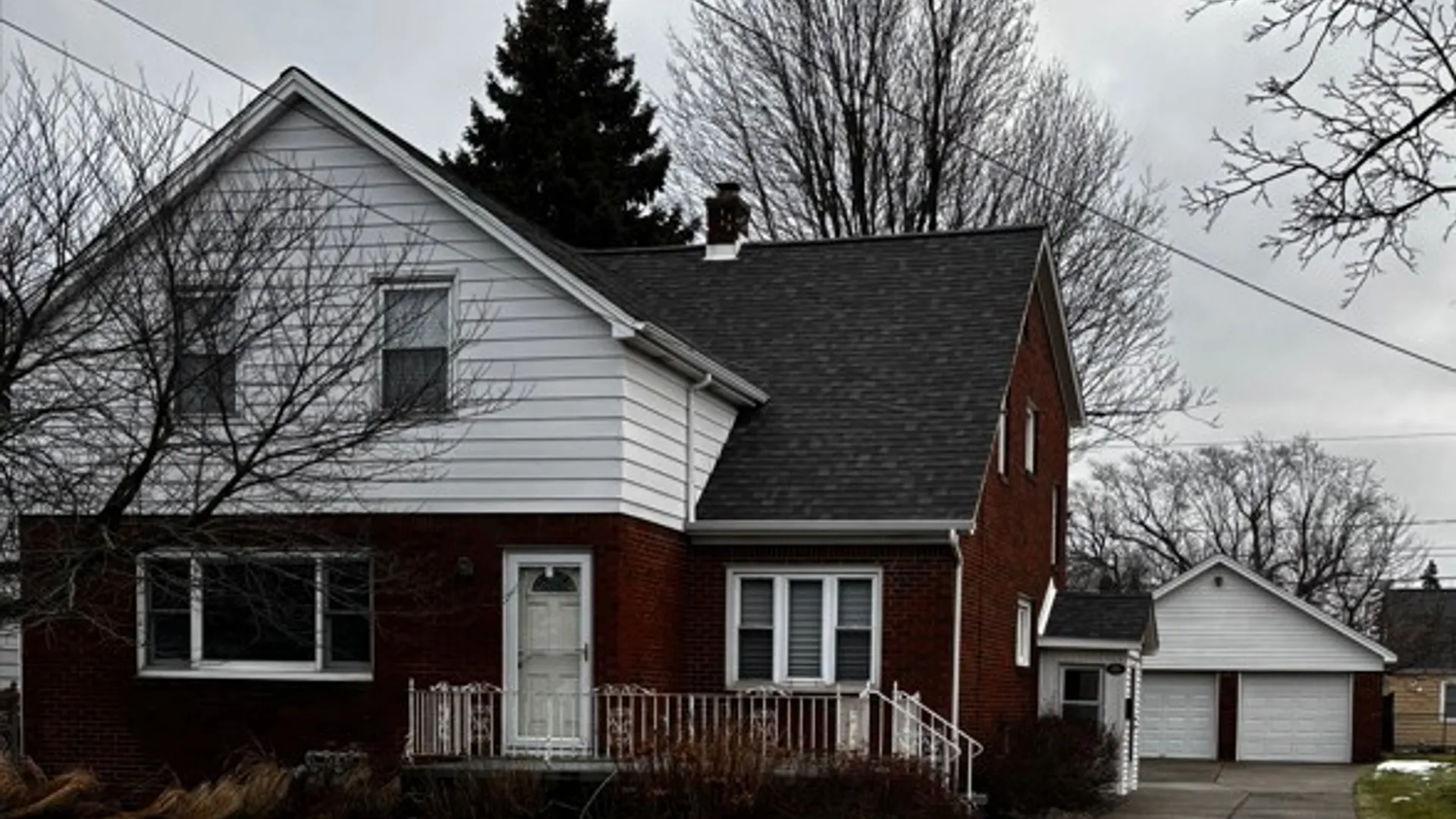Property at 121 Wanda Avenue, Cheektowaga, NY 14211 2