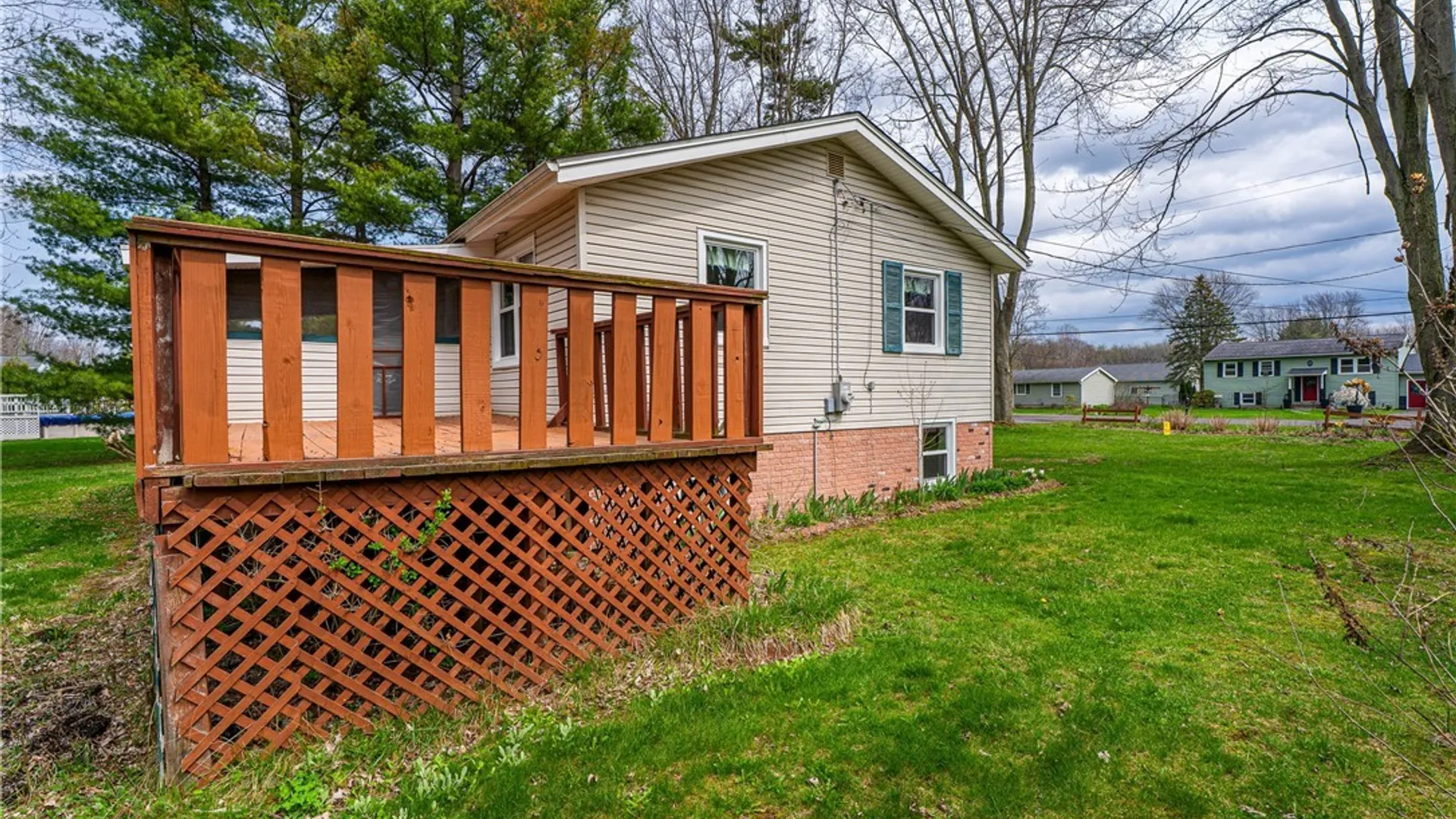 Property at 2526 Merritt Avenue, Newfane, NY 14108 28