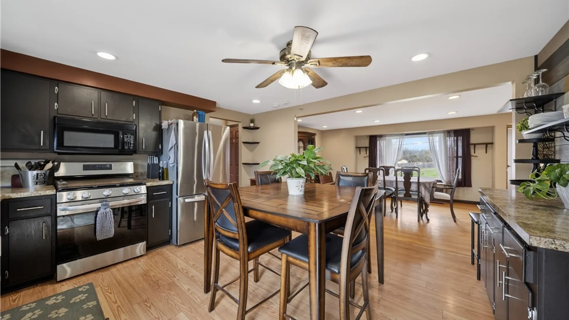 Property at 371 Beach Road, Geddes, NY 13209 12