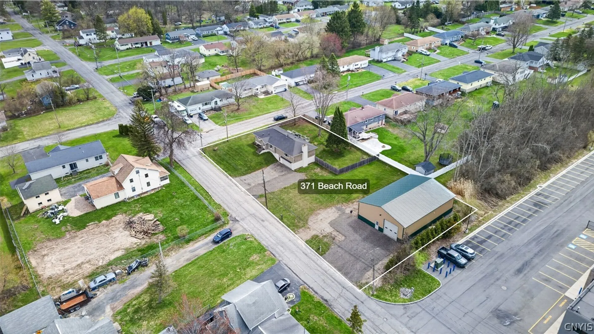 Property at 371 Beach Road, Geddes, NY 13209 4