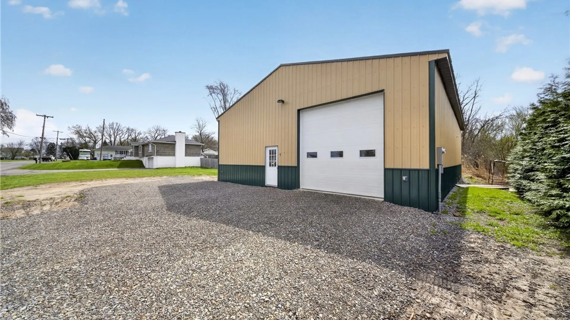 Property at 371 Beach Road, Geddes, NY 13209 40