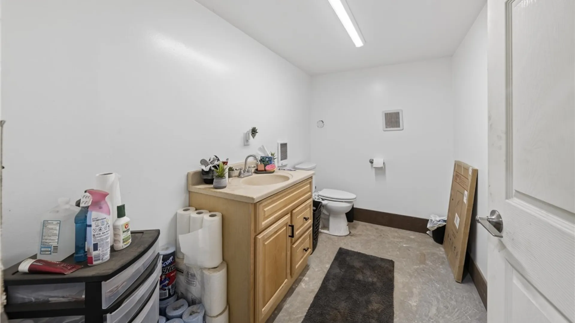 Property at 371 Beach Road, Geddes, NY 13209 46