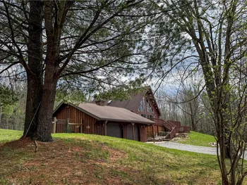 6943 Howard Road, Friendship, NY 14739