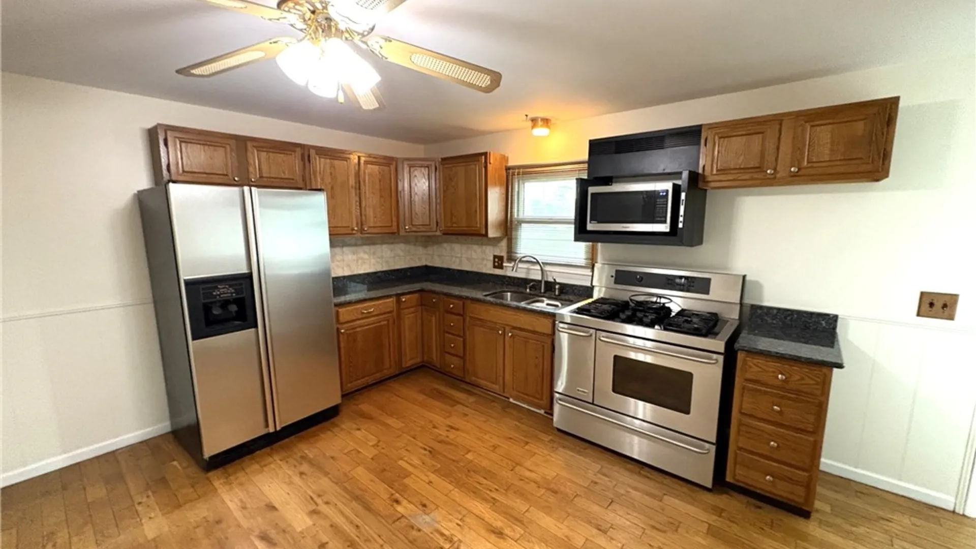 Property at 55 Galway Drive, Henrietta, NY 14623 4