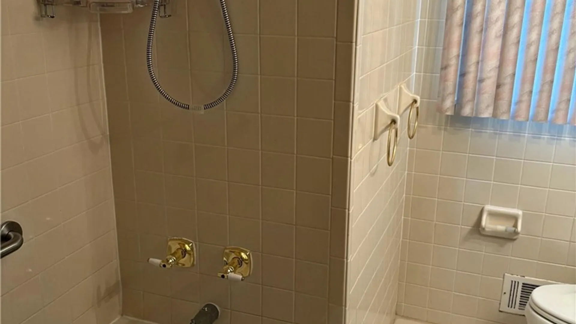 Property at 55 Galway Drive, Henrietta, NY 14623 7