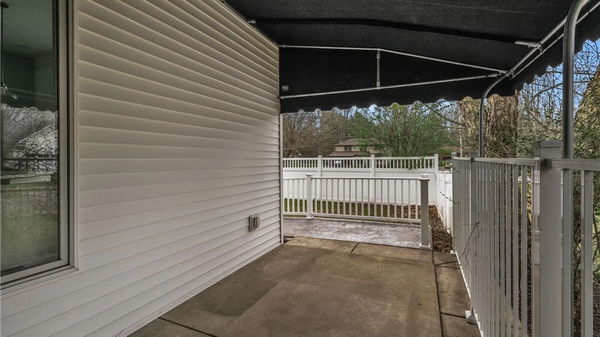 Property at 15 Brookshire Court, Amherst, NY 14051 35