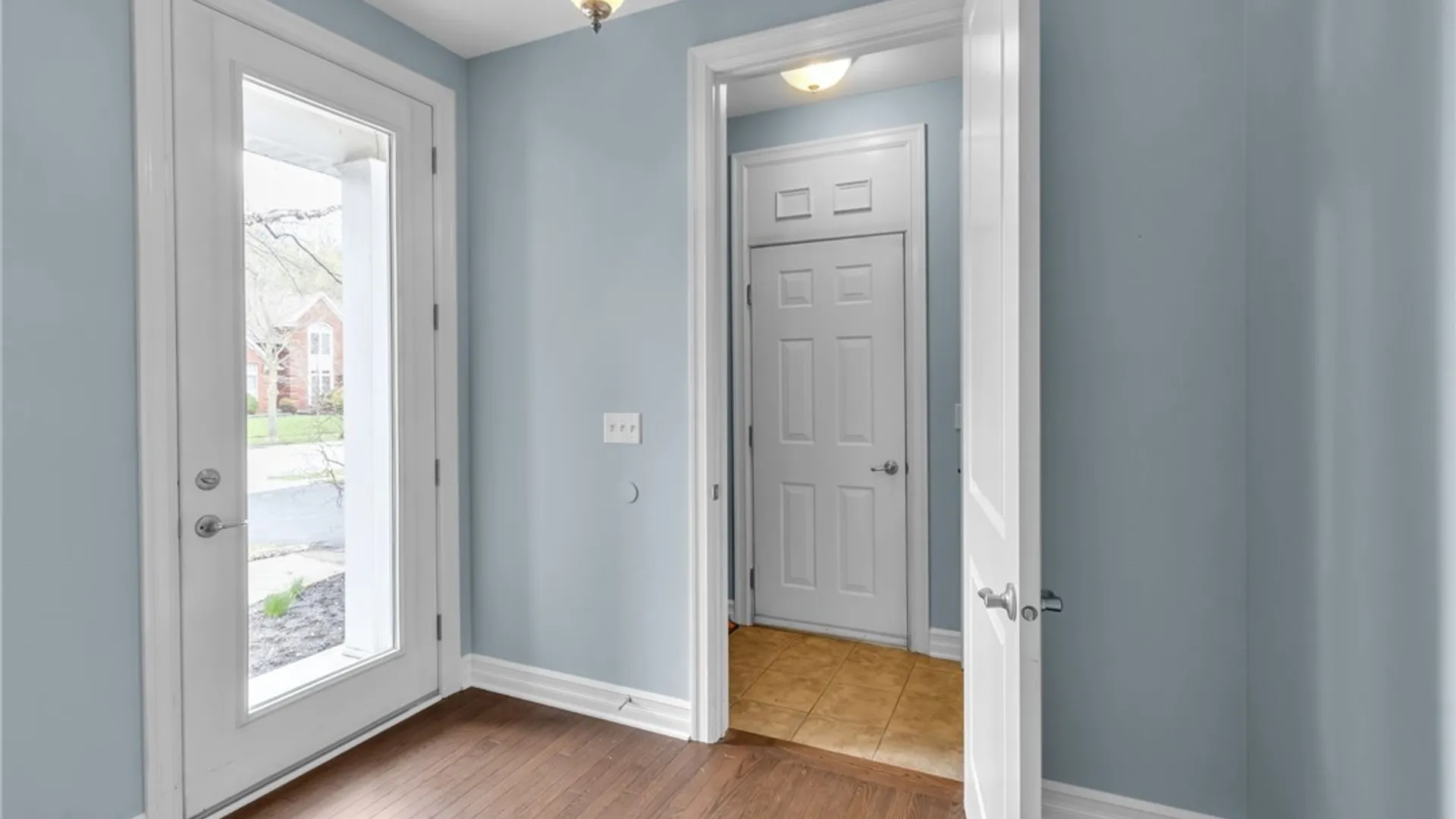 Property at 15 Brookshire Court, Amherst, NY 14051 4