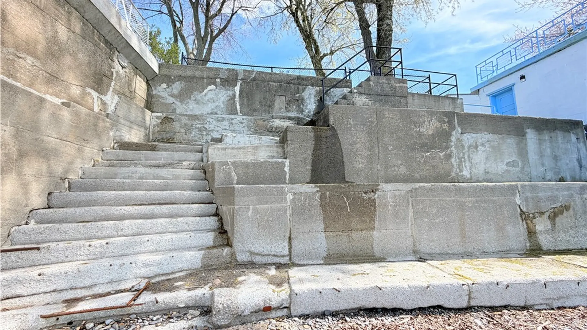 Property at 31 Shore Drive, Hamburg, NY 14219 11