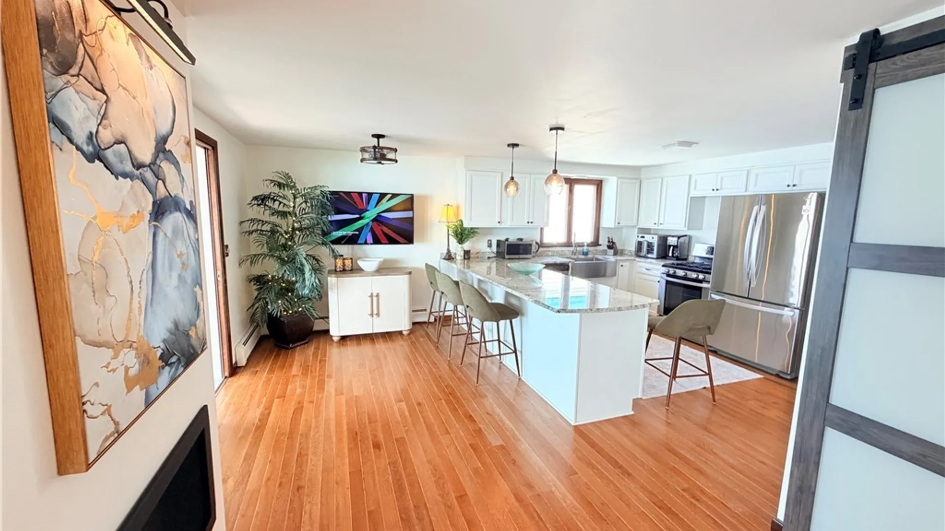 Property at 31 Shore Drive, Hamburg, NY 14219 16