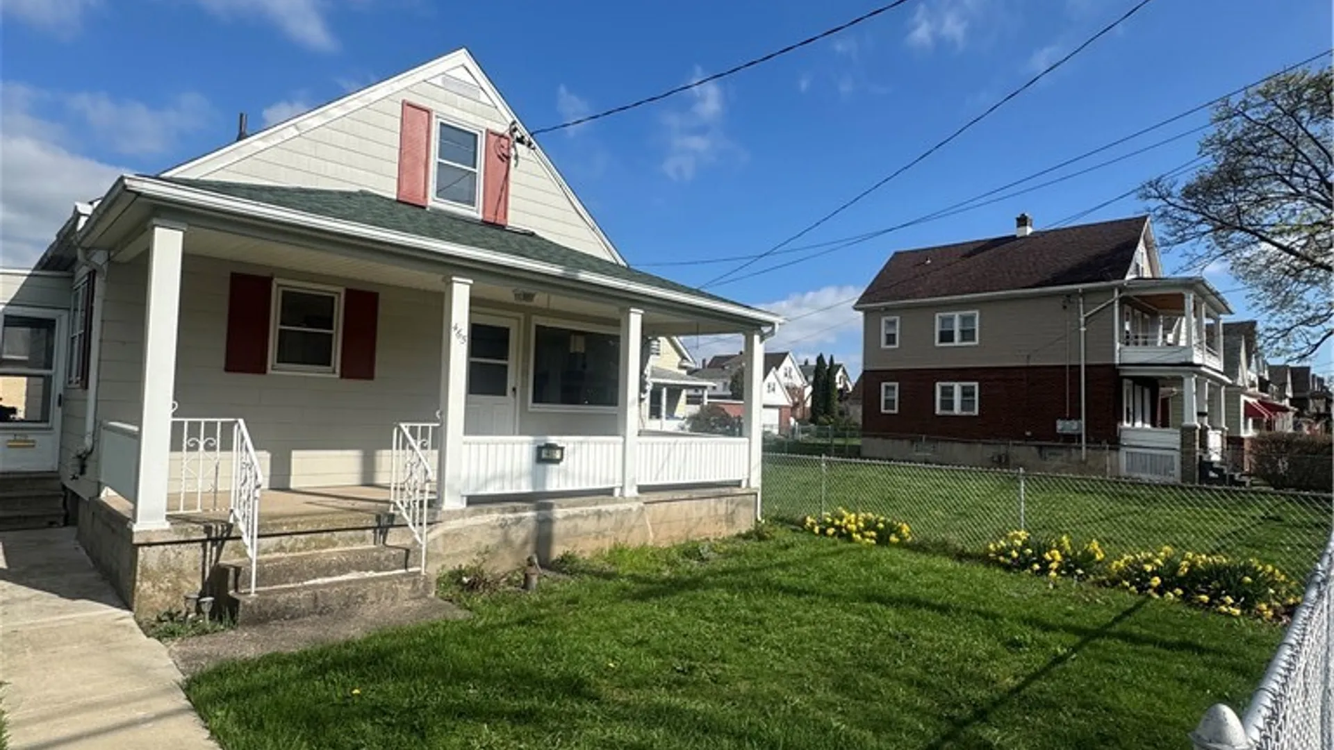 Property at 465 18th Street, Niagara Falls, NY 14303 2