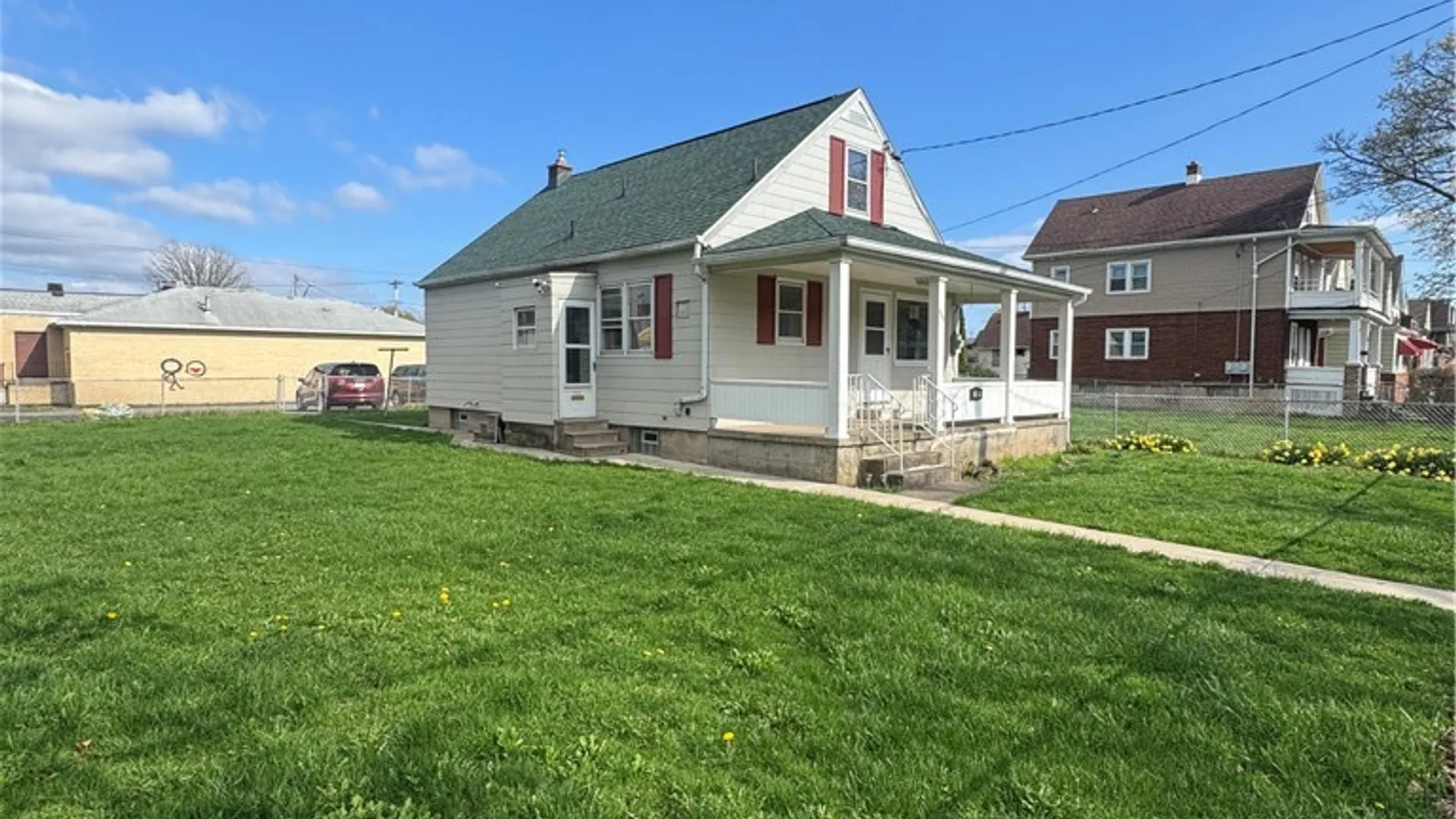 Property at 465 18th Street, Niagara Falls, NY 14303 4