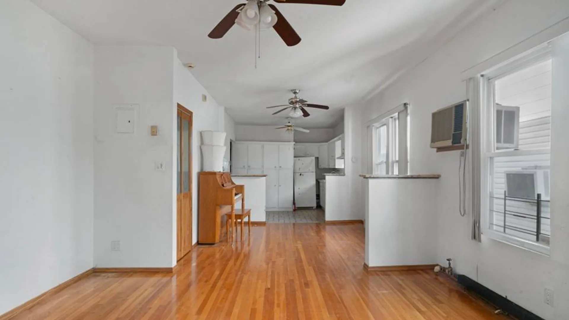 Property at 194 Bay 7th St, Brooklyn, NY 11228 10
