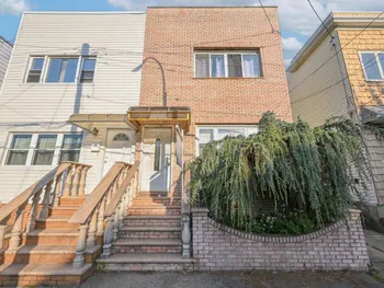 Property at 194 Bay 7th St, Brooklyn, NY 11228