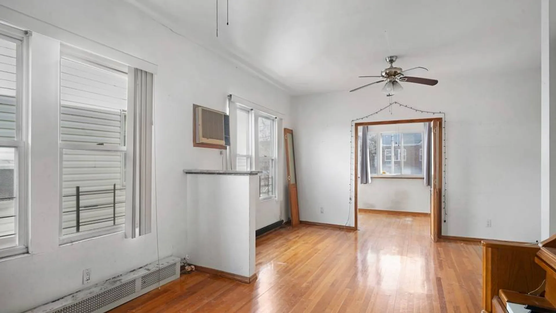 Property at 194 Bay 7th St, Brooklyn, NY 11228 6