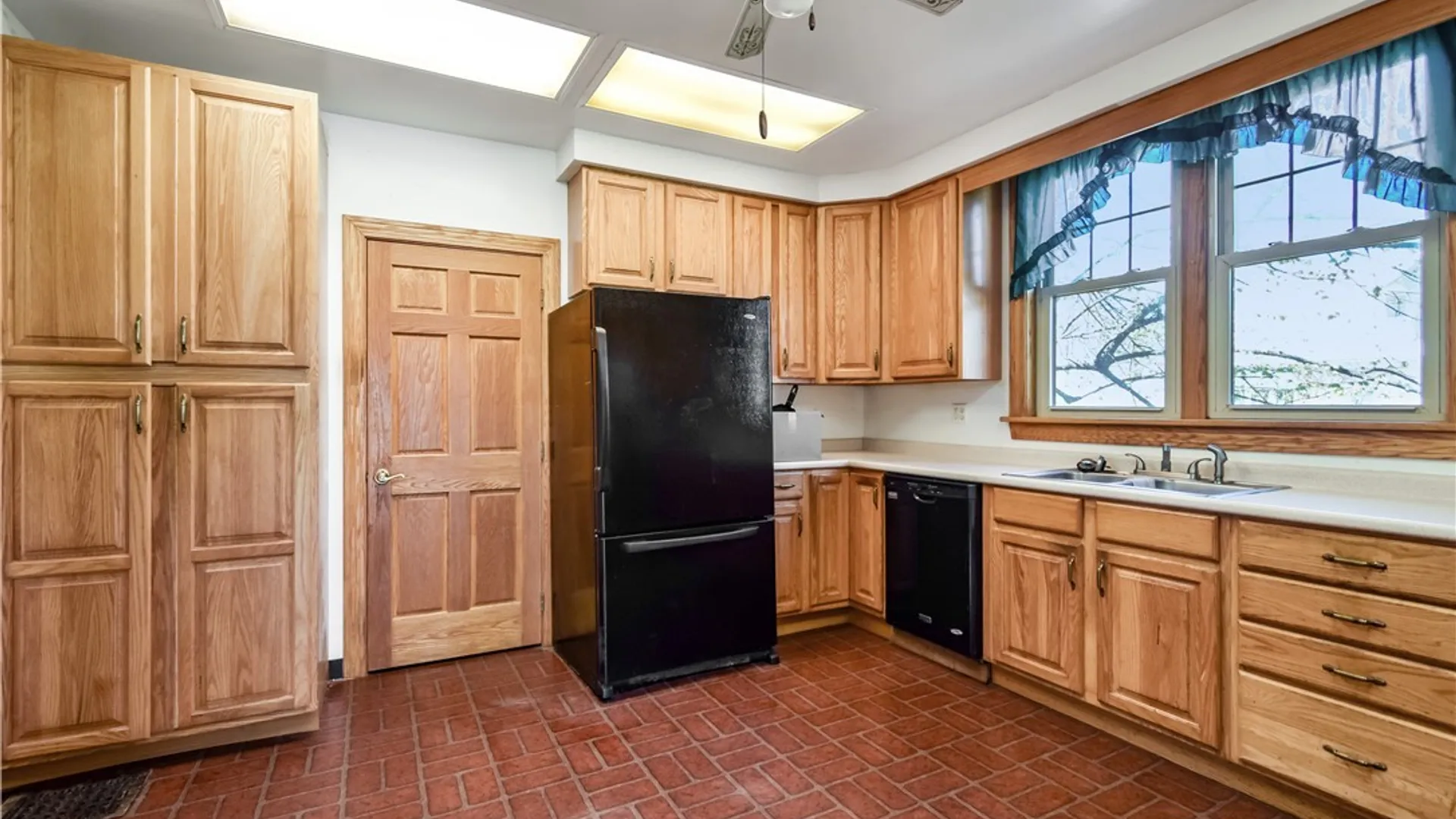 Property at 29 Beckman Avenue, Westfield, NY 14787 9