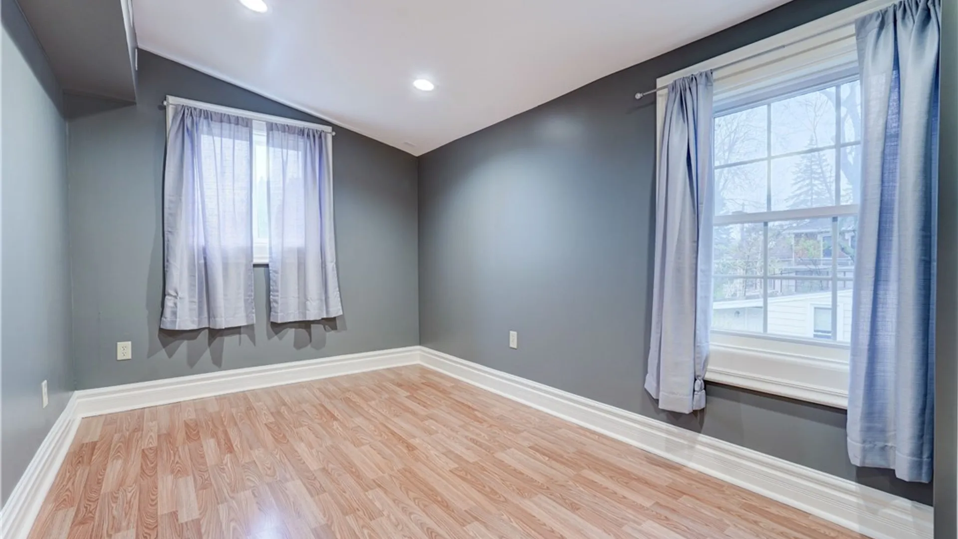 Property at 450 Main Street, Canandaigua City, NY 14424 28