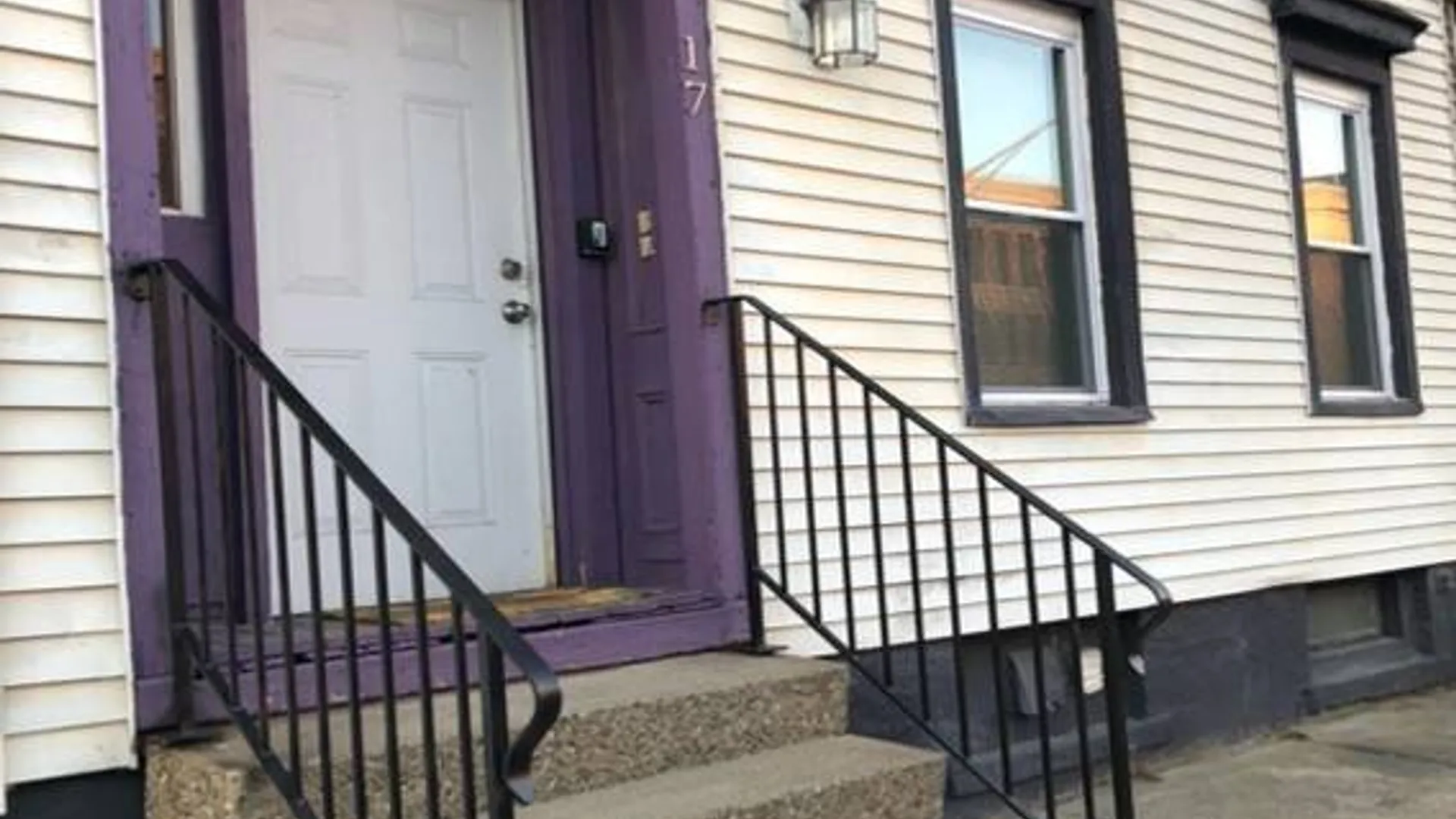 Property at 17 N Lake Ave, Albany, NY 12203 2