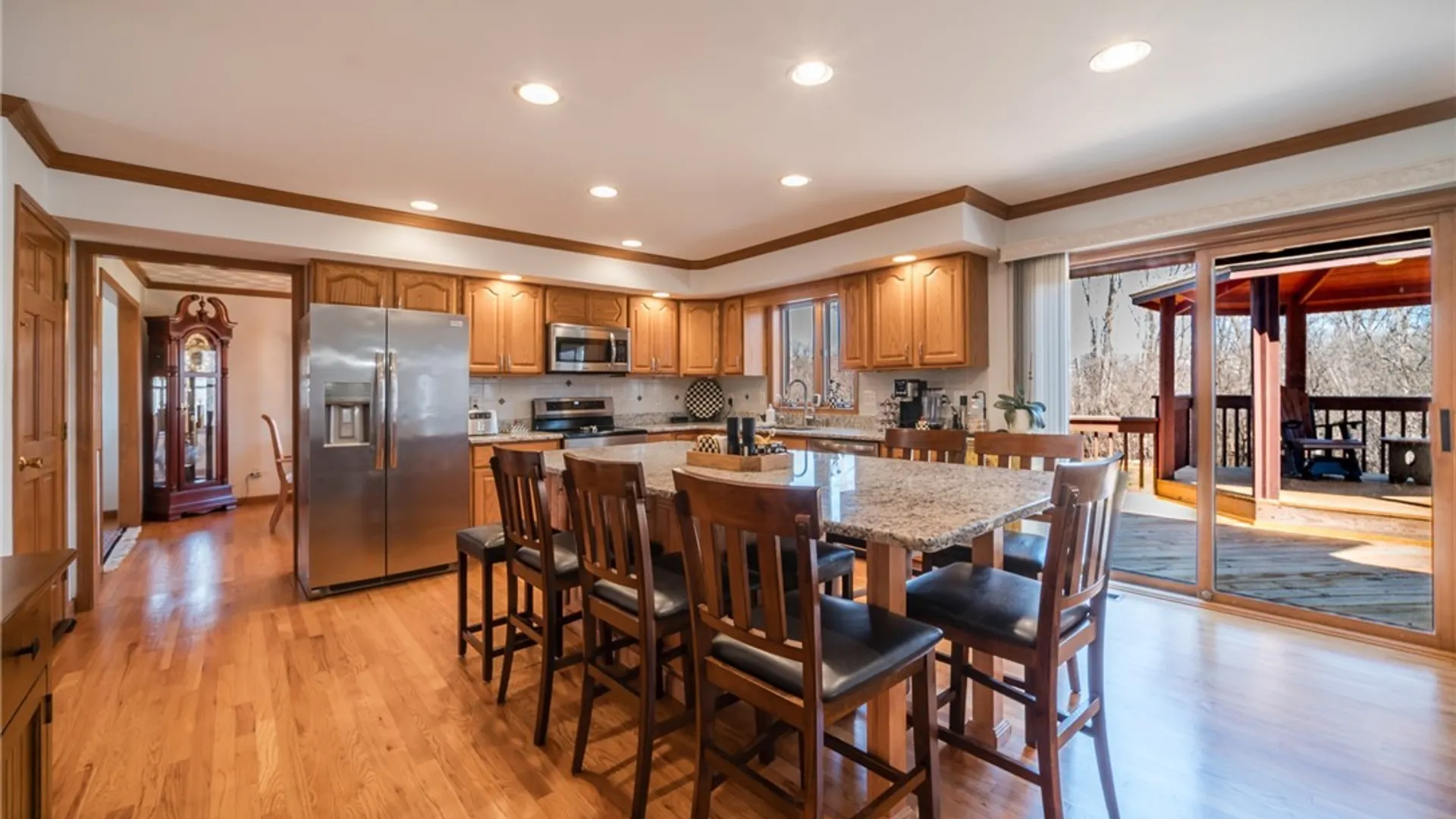 Property at 4320 Lazybrook Circle, Clay, NY 13088 11