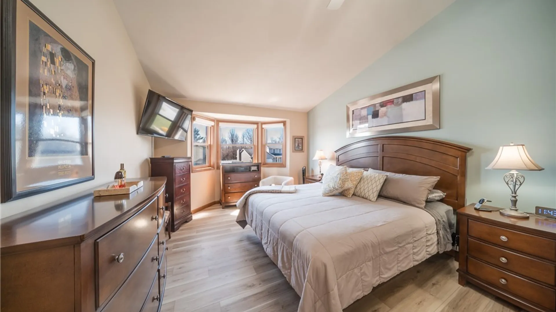 Property at 4320 Lazybrook Circle, Clay, NY 13088 24