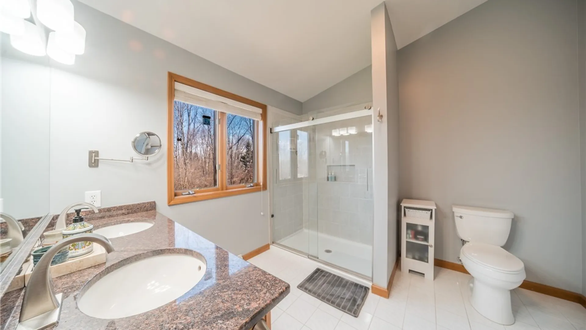 Property at 4320 Lazybrook Circle, Clay, NY 13088 28