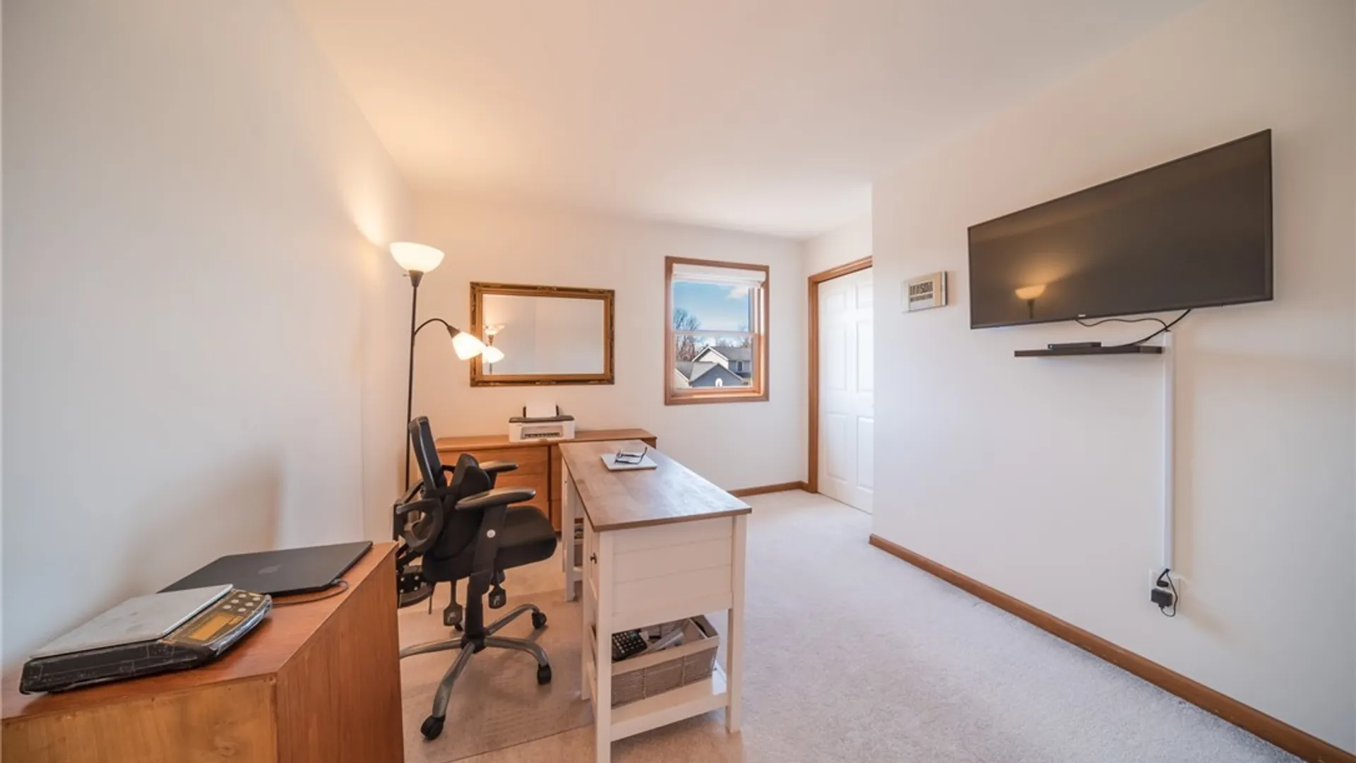 Property at 4320 Lazybrook Circle, Clay, NY 13088 31