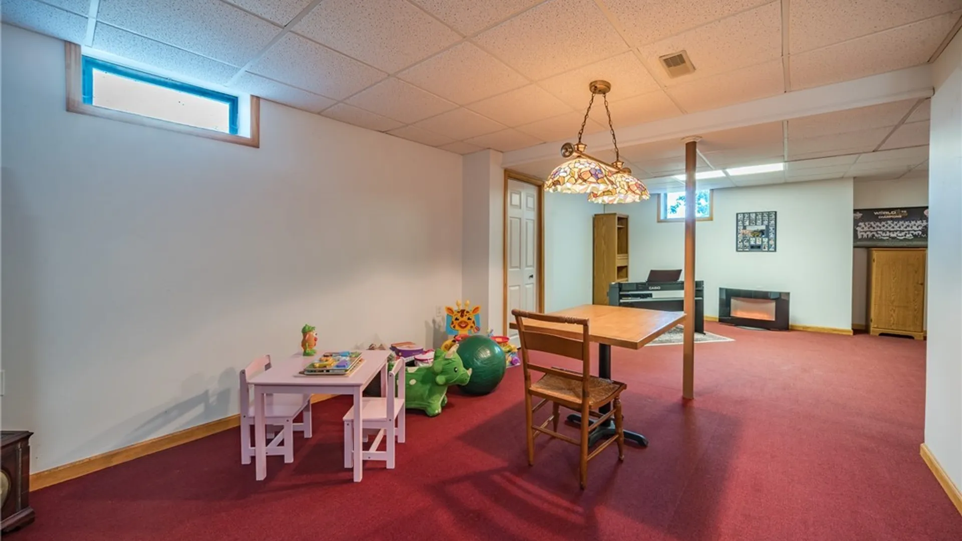 Property at 4320 Lazybrook Circle, Clay, NY 13088 34