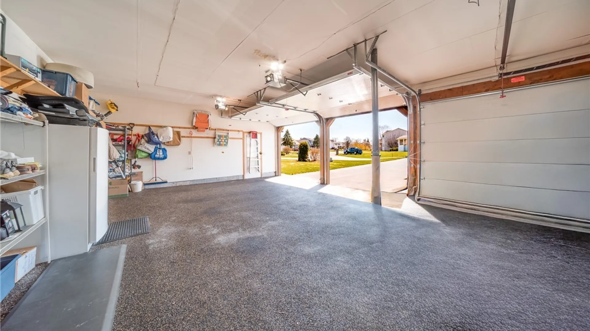 Property at 4320 Lazybrook Circle, Clay, NY 13088 42