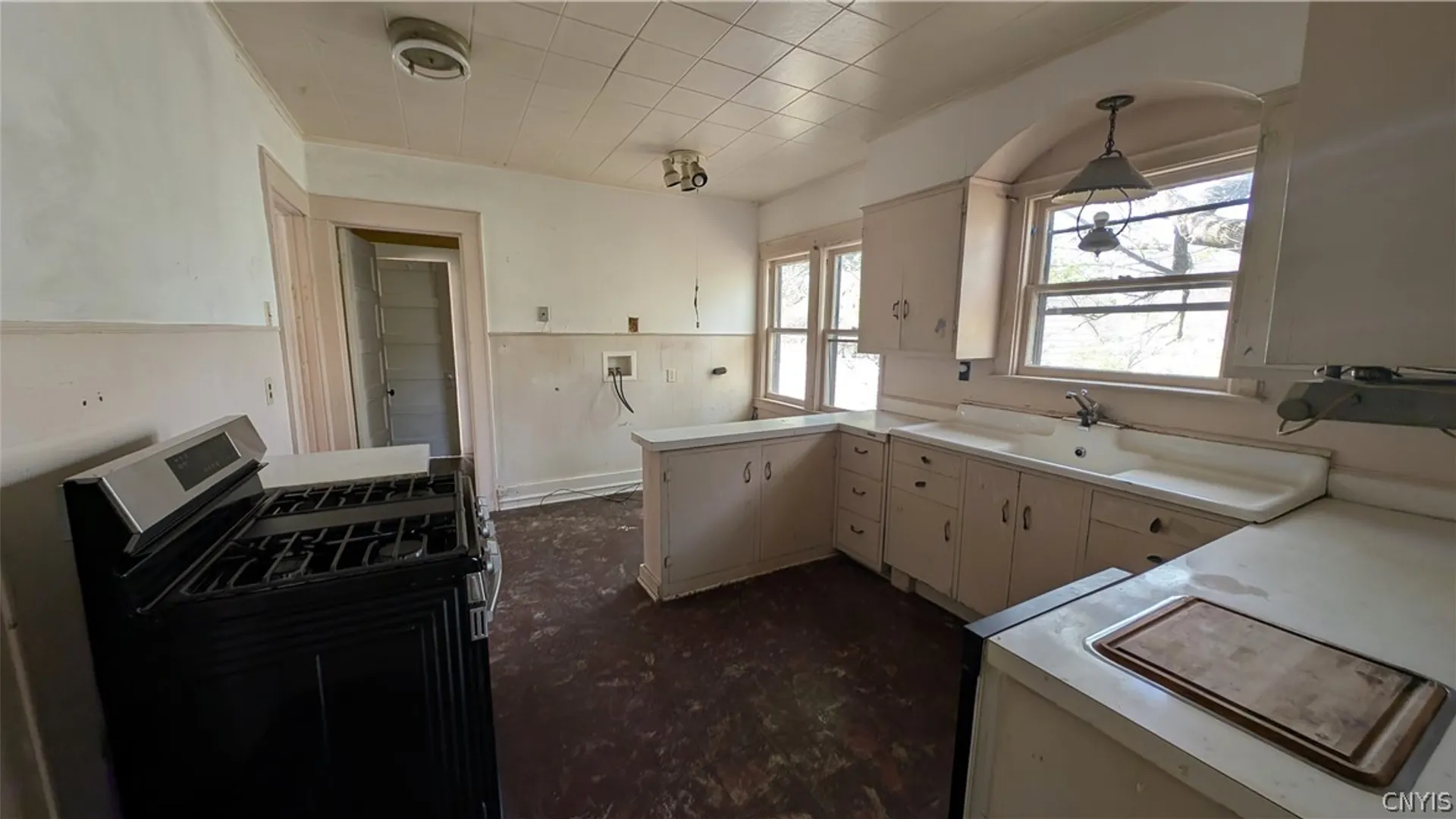 Property at 412 Edgerton Street, Manlius, NY 13116 8