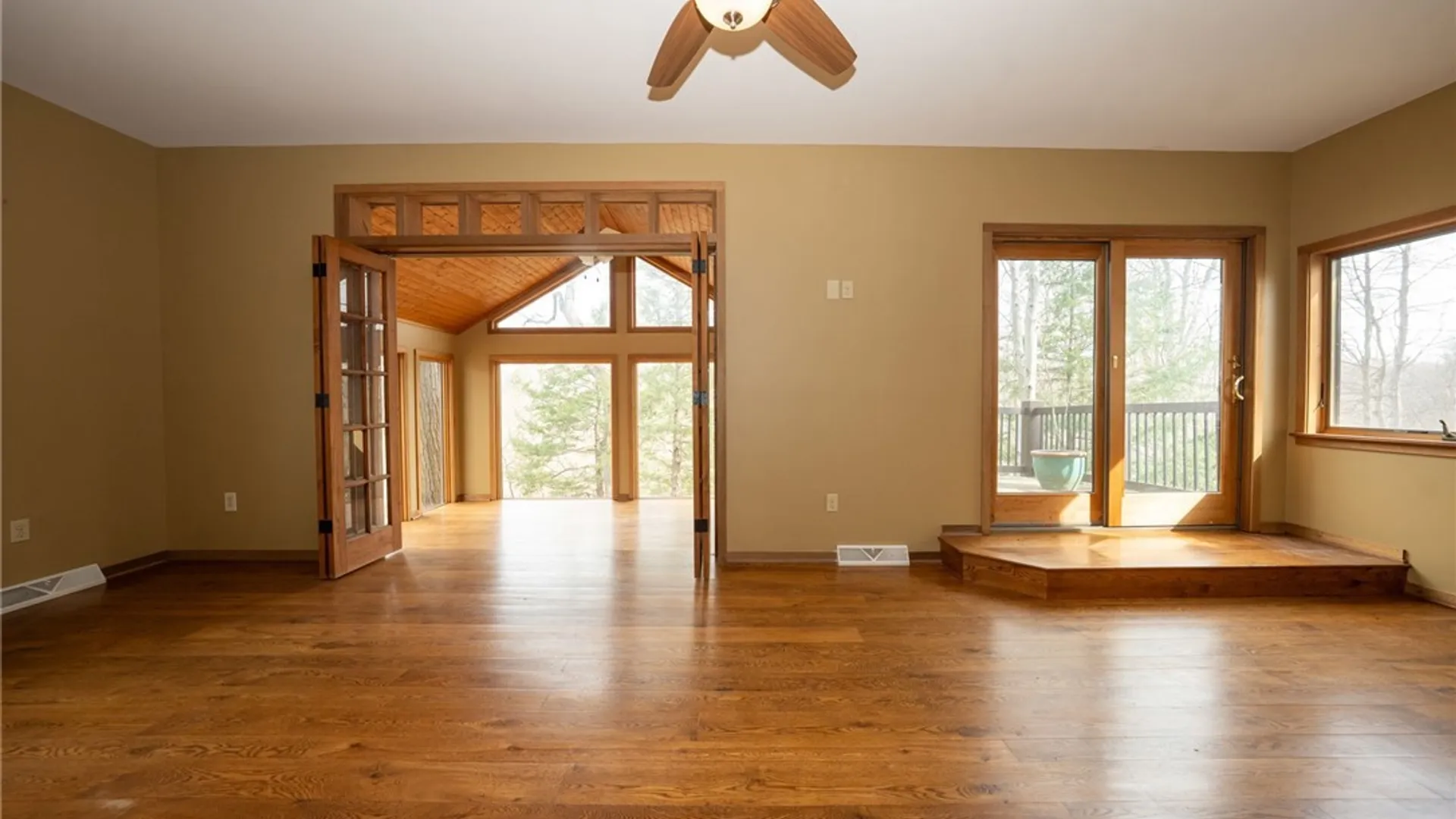 Property at 3752 Hampton Brook Drive, Hamburg, NY 14075 30