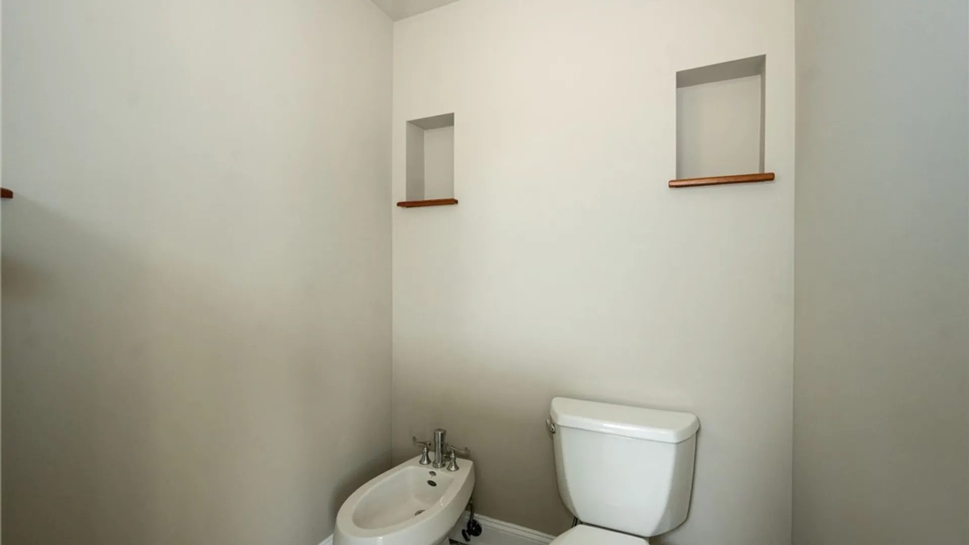 Property at 3752 Hampton Brook Drive, Hamburg, NY 14075 41
