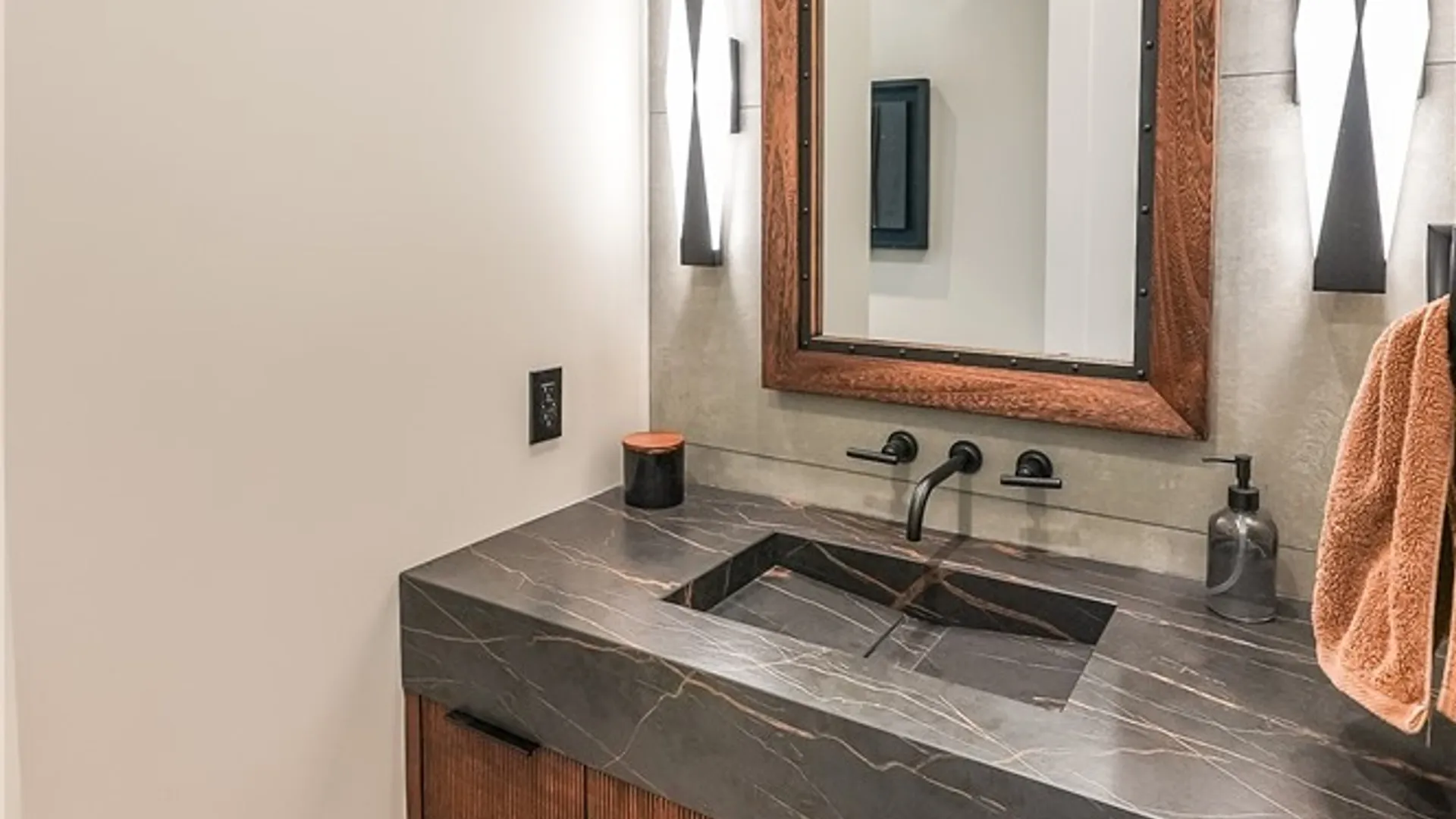 Property at 325 Charles Herrmann Way, Milo, NY 14527 7