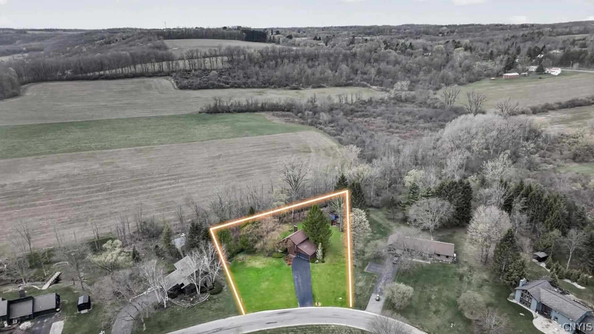 Property at 4425 Belleflower Circle, Onondaga, NY 13215 37