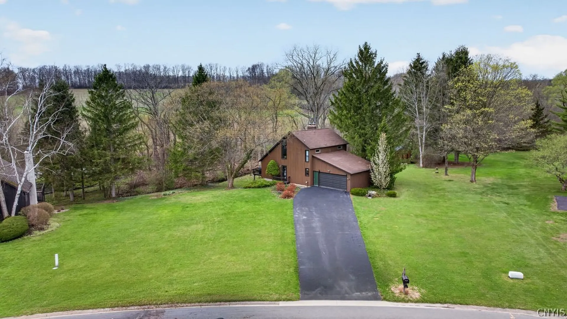 Property at 4425 Belleflower Circle, Onondaga, NY 13215 38