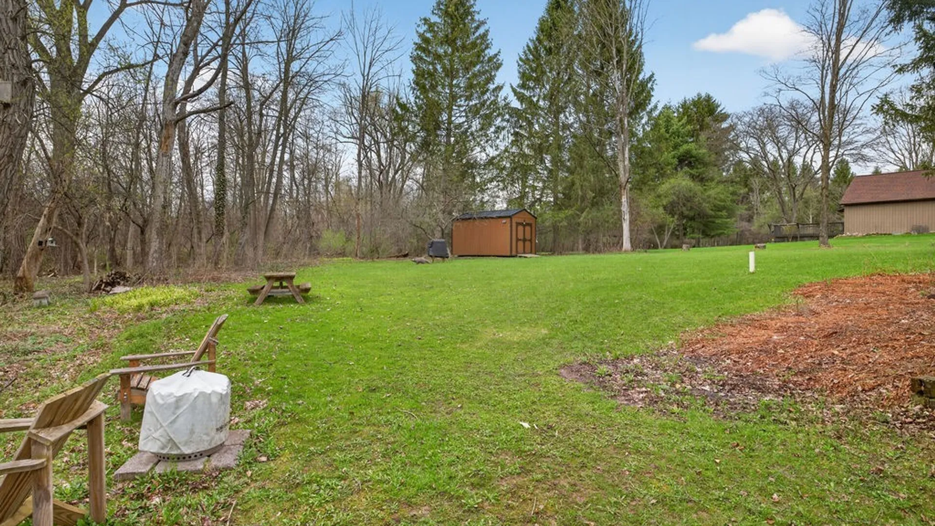 Property at 4425 Belleflower Circle, Onondaga, NY 13215 5