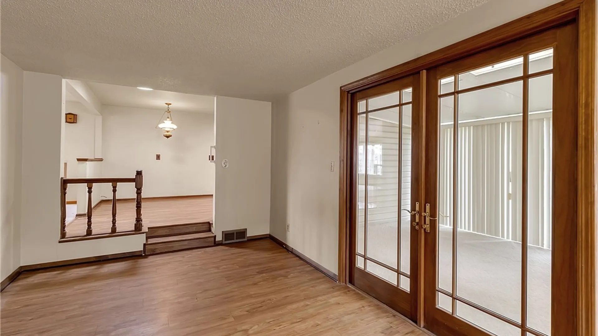 Property at 34 Transit Hill Drive, Cheektowaga, NY 14043 23