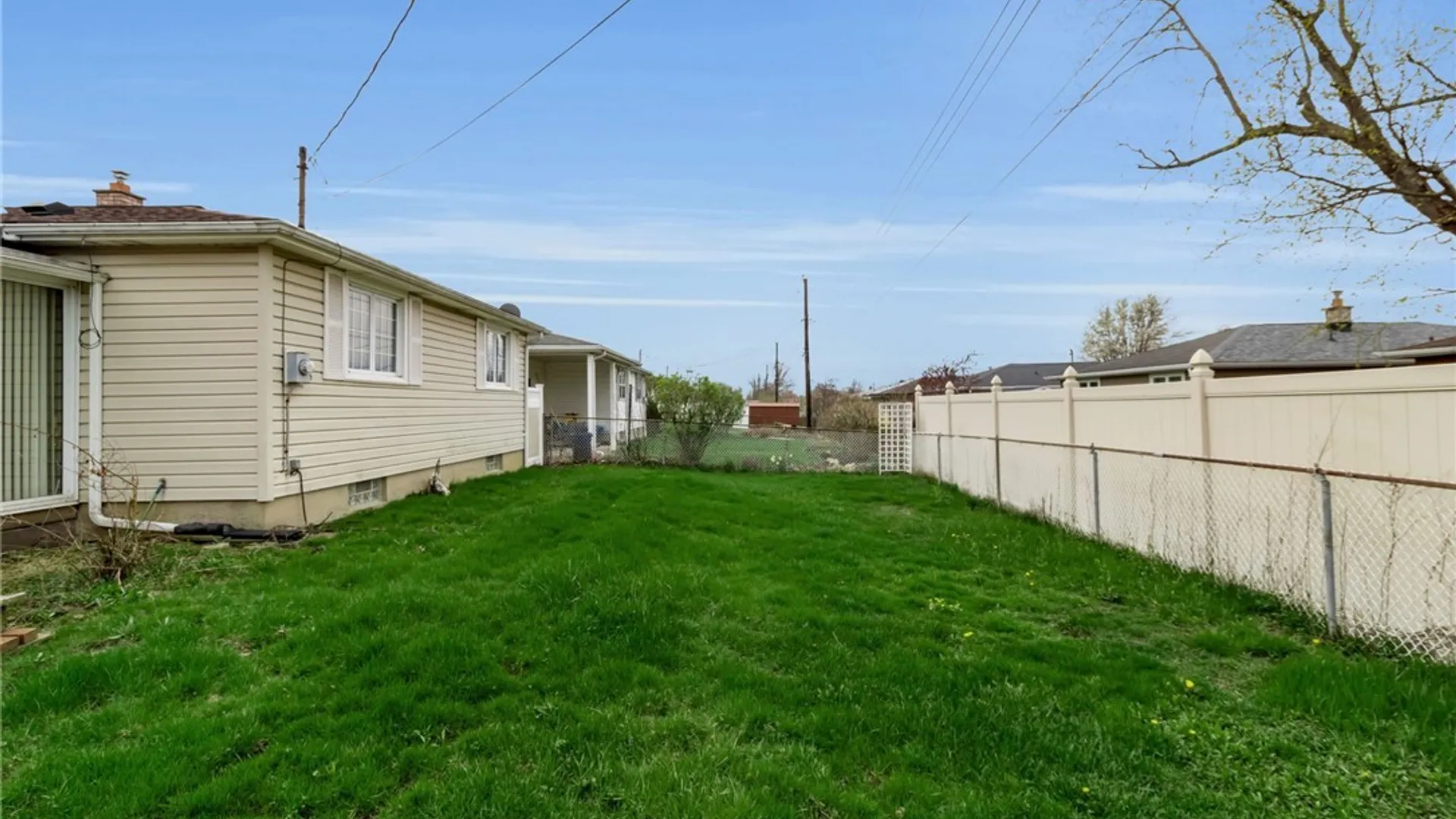 Property at 34 Transit Hill Drive, Cheektowaga, NY 14043 30