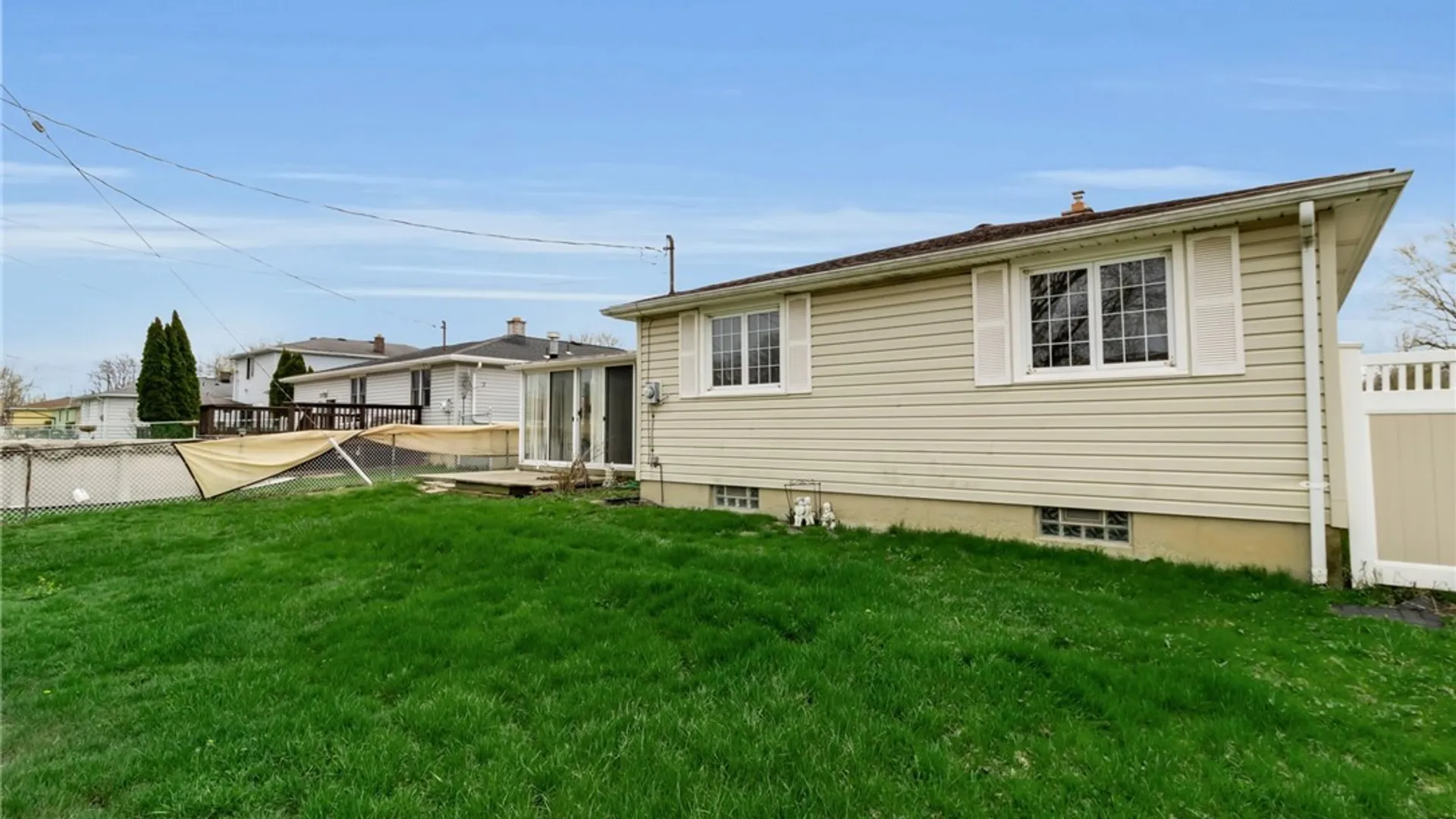 Property at 34 Transit Hill Drive, Cheektowaga, NY 14043 31