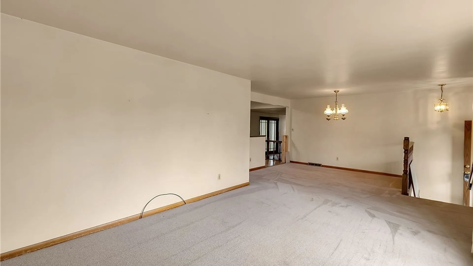 Property at 34 Transit Hill Drive, Cheektowaga, NY 14043 7