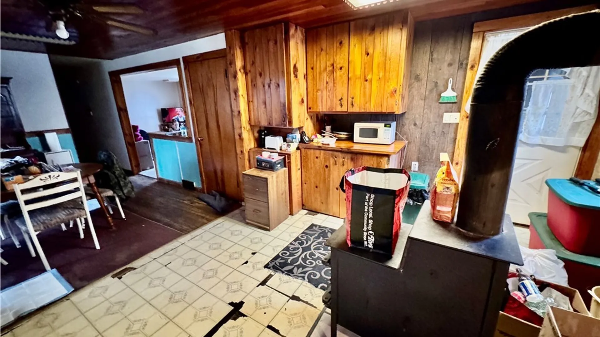 Property at 127 Oakley Drive, Cicero, NY 13212 13