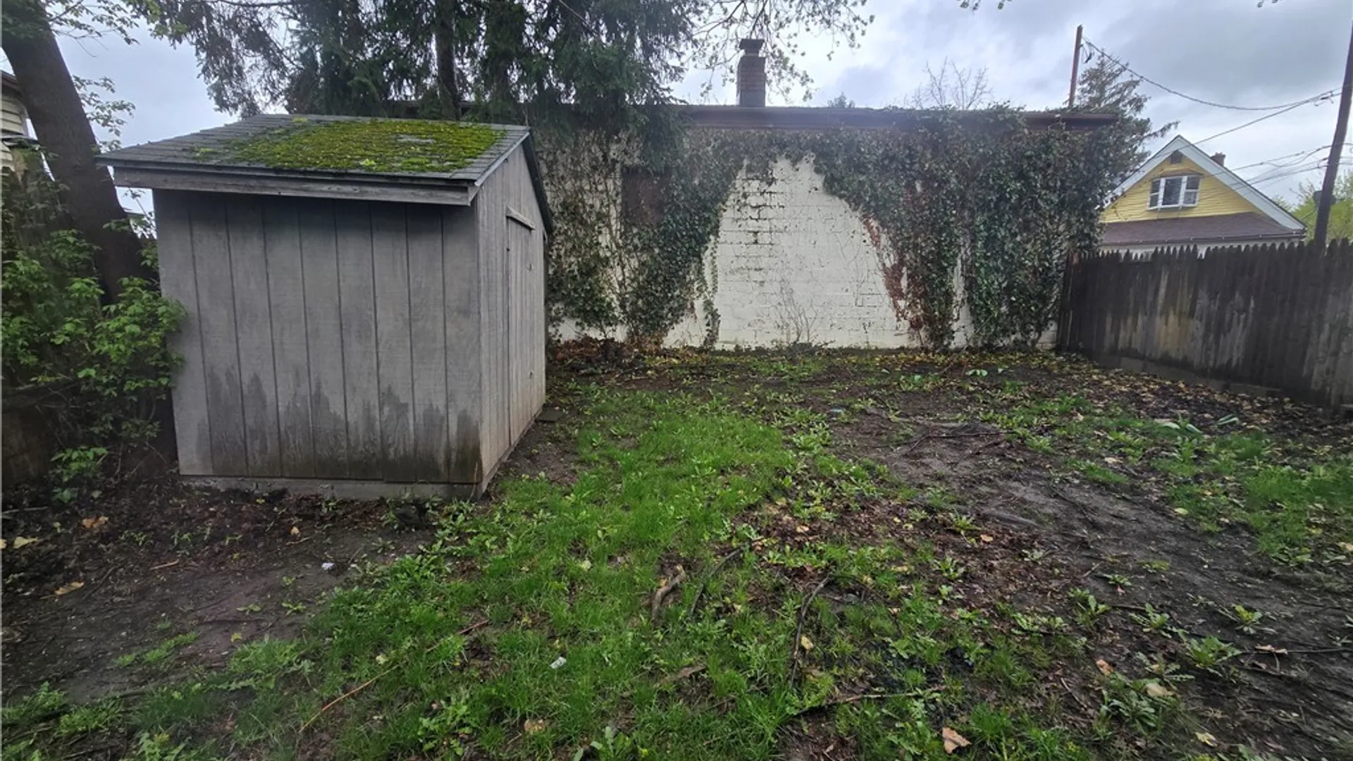 Property at 121 End Drive, Syracuse, NY 13204 22