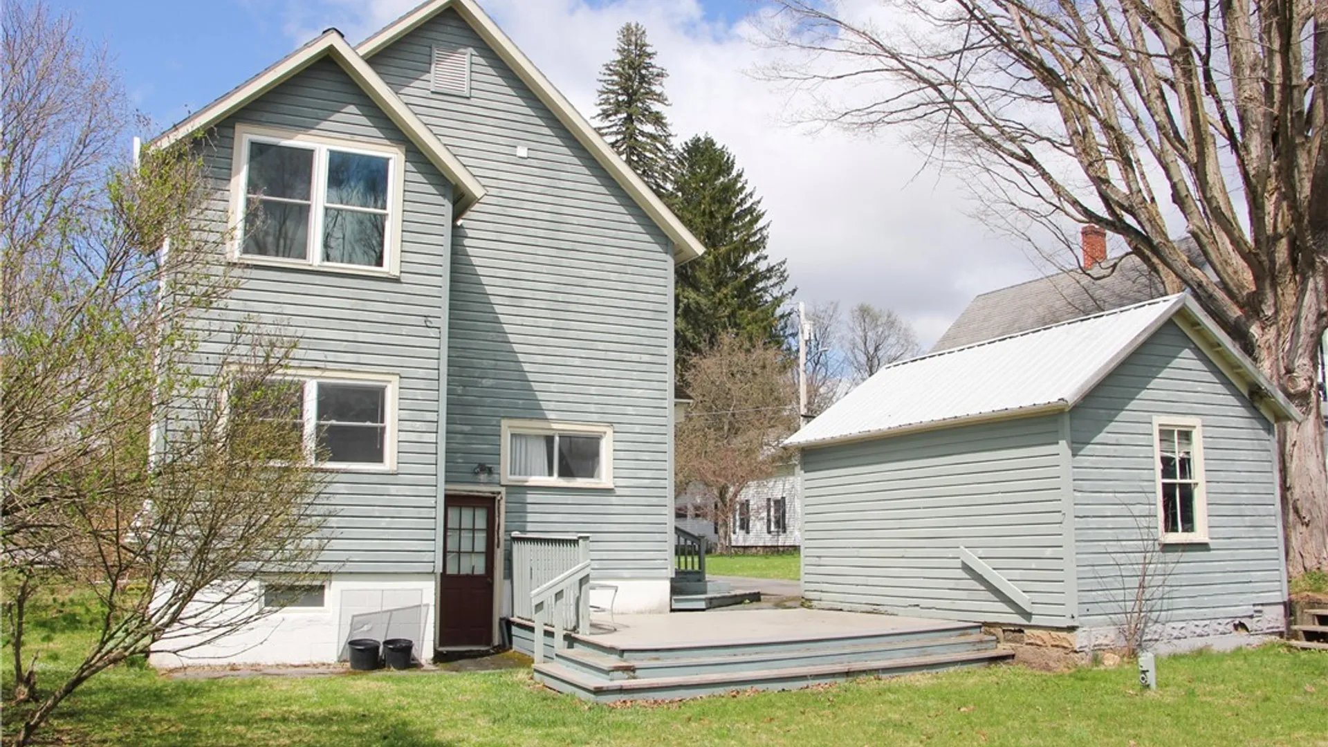 Property at 8 John Street, Hamilton, NY 13346 4