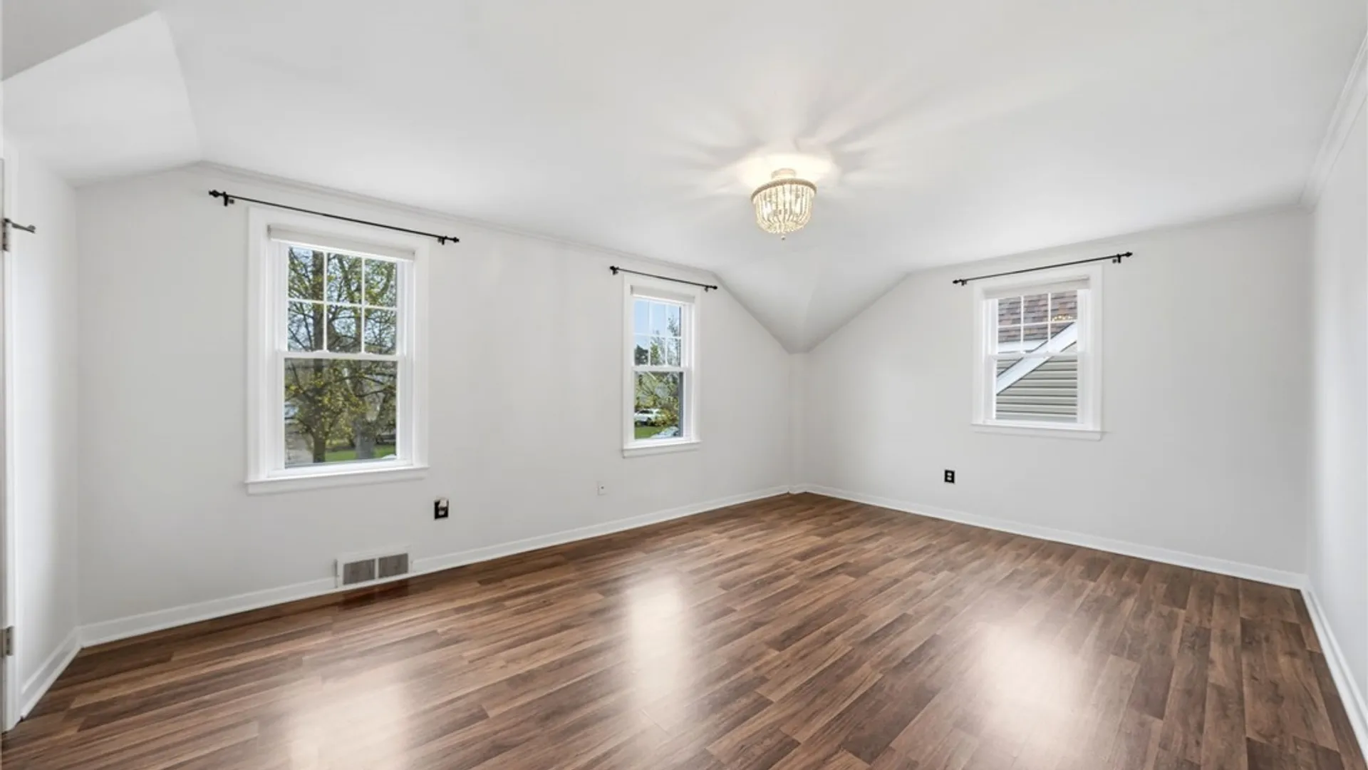 Property at 130 Stevenson Boulevard, Amherst, NY 14226 20