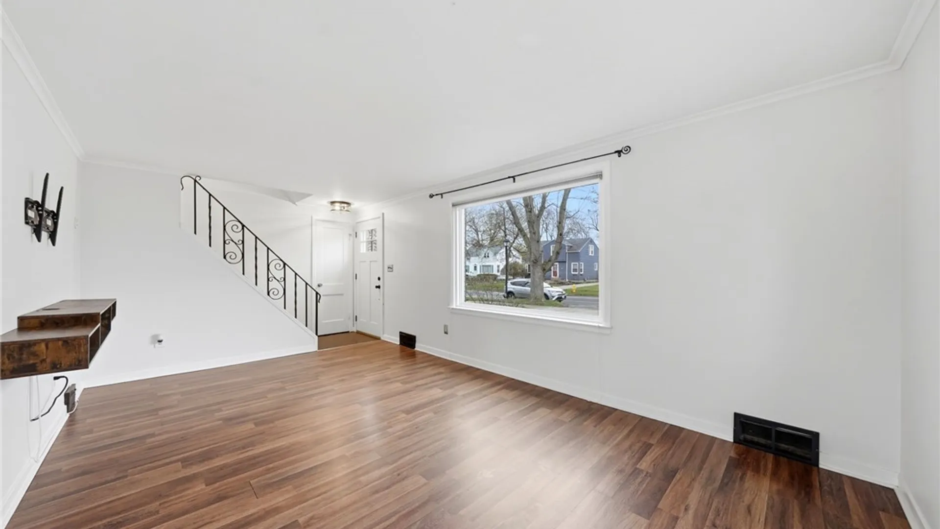 Property at 130 Stevenson Boulevard, Amherst, NY 14226 6