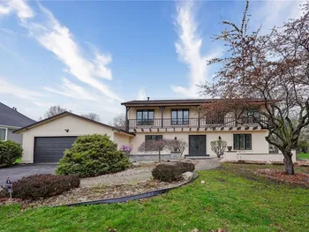 399 French Road, Pittsford, NY 14618